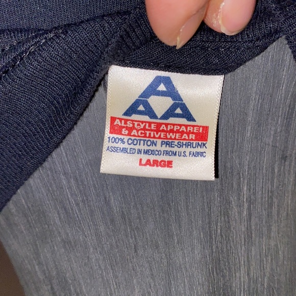 WWF Shirt - Picture 6 of 6